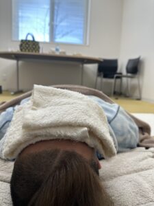 御殿場/マッサージ/足流/ヘッドスパ/三重/静岡/四日市/香秀/肩こり/首こり/自律神経